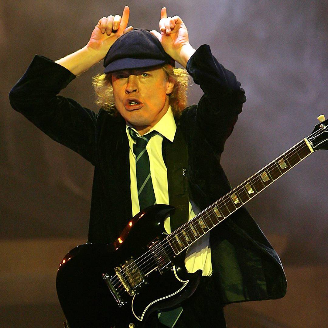 Selamat Ulang Tahun Angus Young AC/DC