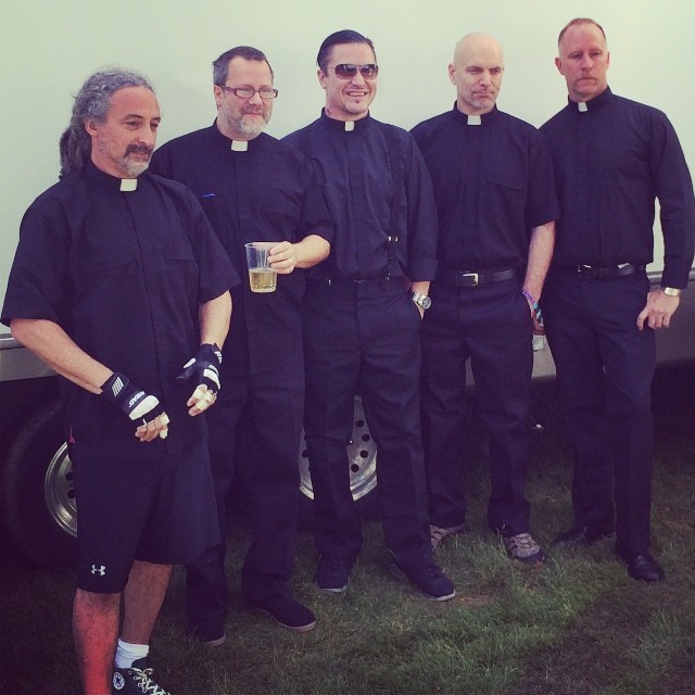 Album We Care A Lot Dirilis Ulang Faith No More