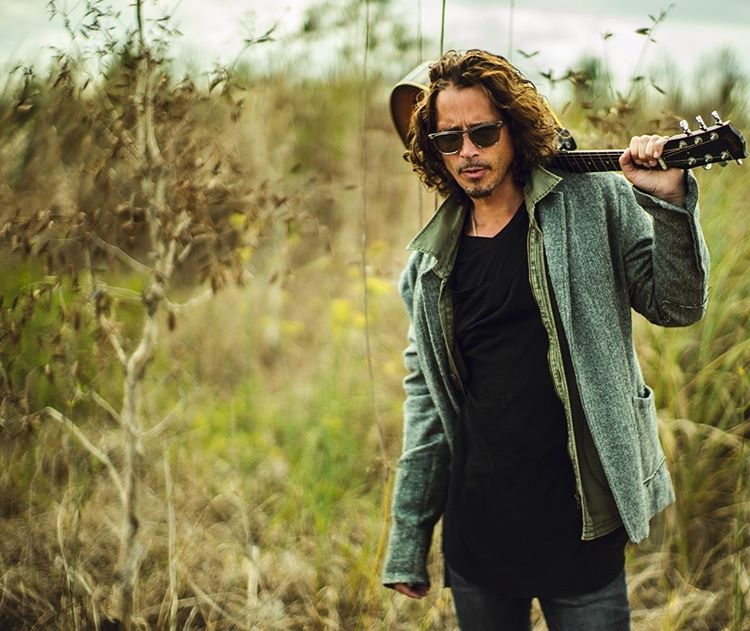 Ternyata Chris Cornell Doyan Bawakan Lagu Orang